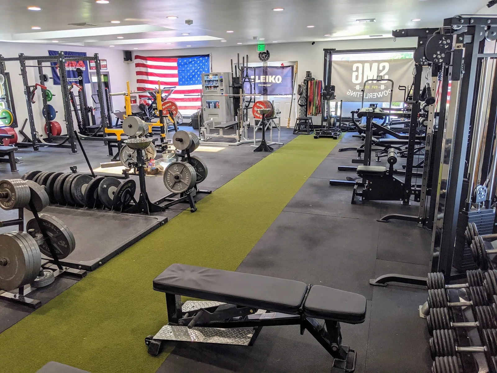 SMG Powerlifting