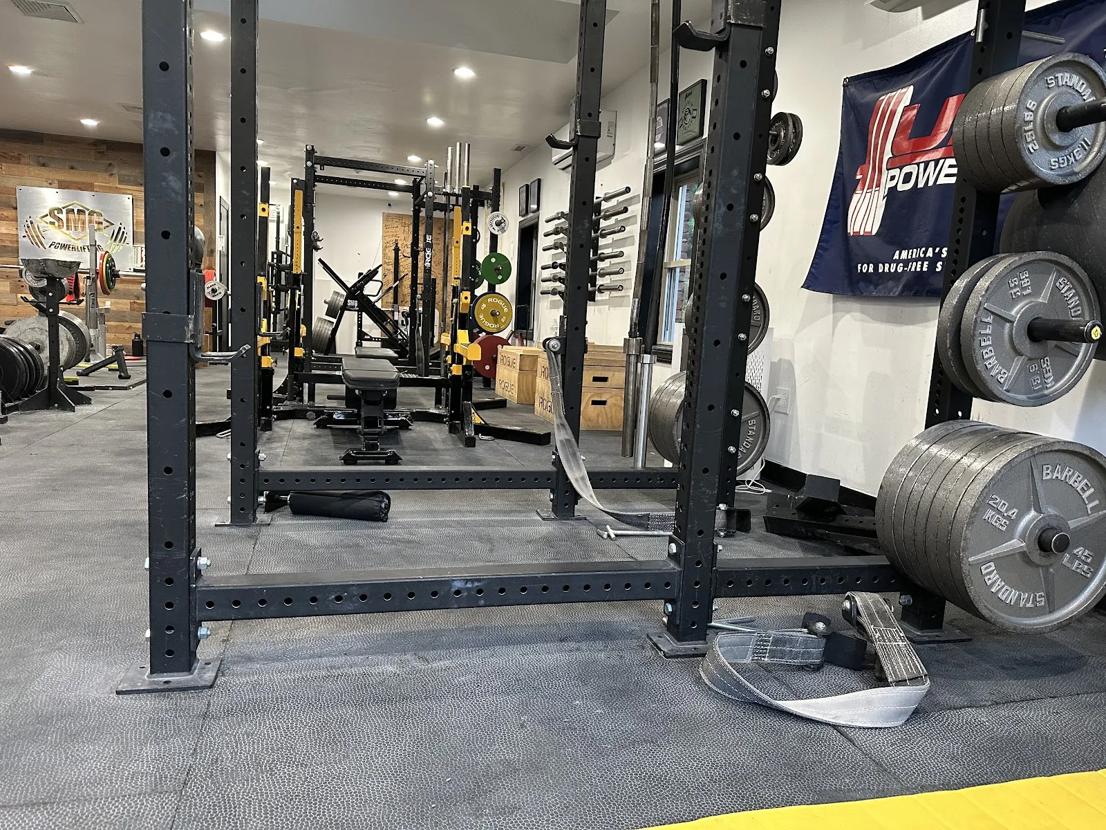 SMG Powerlifting